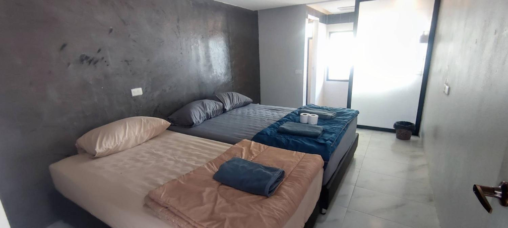 1, MediLeaf Hostel, Ko Phangan