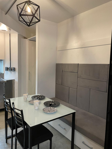 Others 5, CRIB 253 Subic Bay, Olongapo City