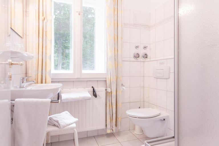 Bathroom 3, Gaestehaus Villa Rose, Sächsische Schweiz-Osterzgebirge