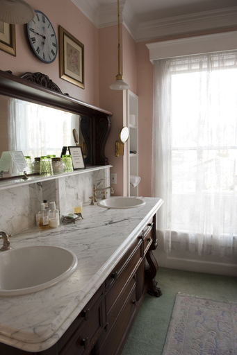 Bathroom 4, The Bissell House Bed and Breakfast, Los Angeles
