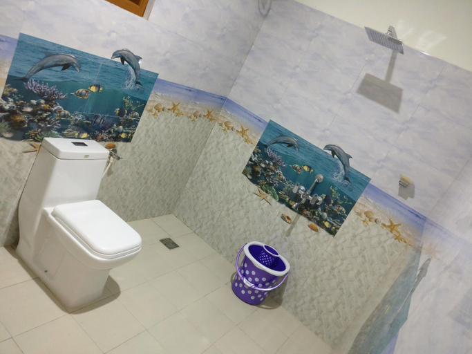 Bathroom, The Shades Holiday Homes, Kodagu
