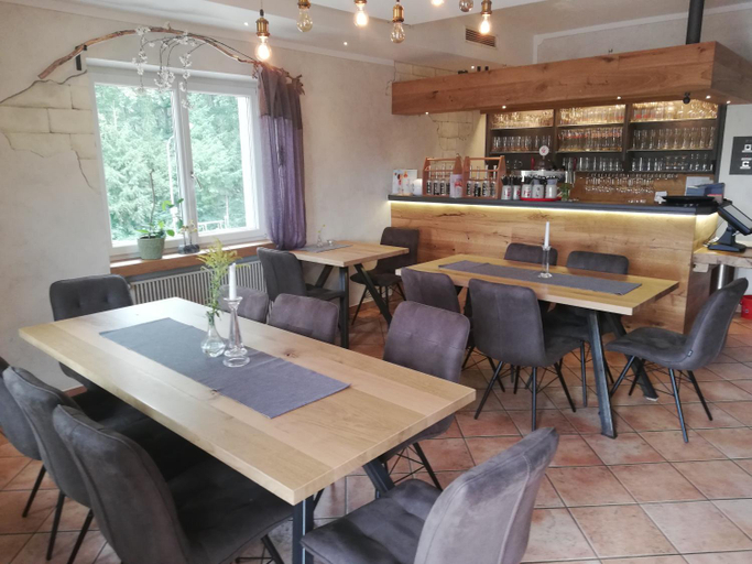 Food & Drinks 3, Waldgasthaus, Braunau am Inn