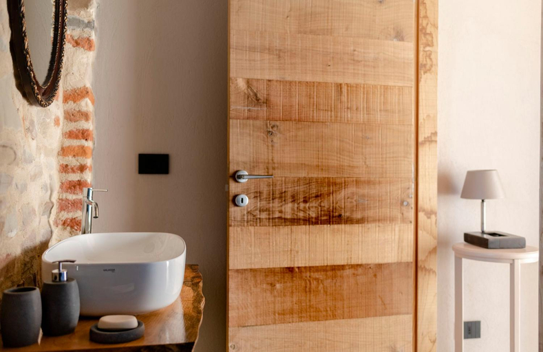 Bathroom 5