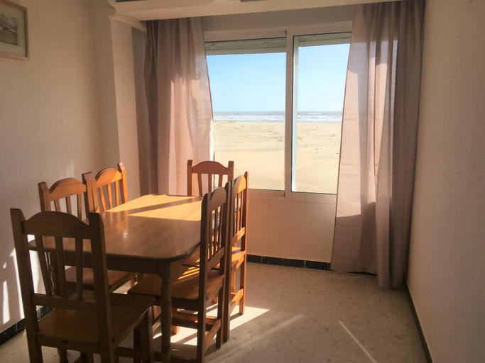 Dining Room 9