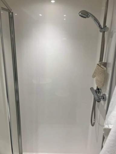 Bathroom 3, Laycock Studios, Sheffield