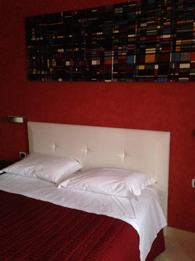 Bedroom 2, B&B 21-12, Napoli