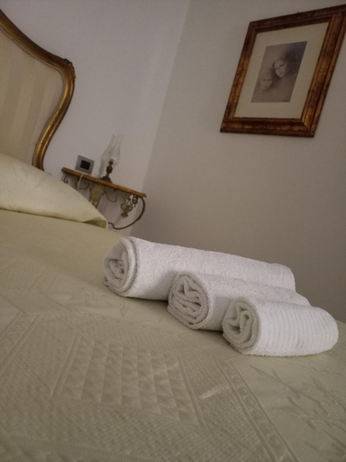 Others 5, Casa Altieri, Benevento