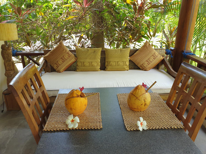 Food & Drinks, Waiara Village Guesthouse, Sikka