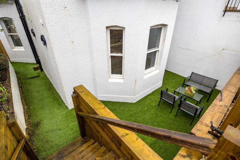 Tower House Apartments, Poole