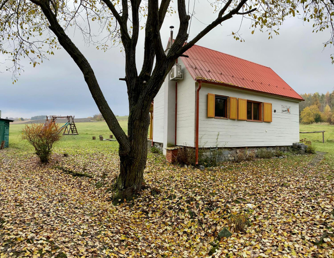 Others 2, Chata na konci louky, Chrudim