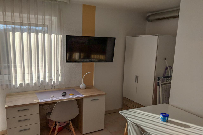 Others 2, Business Apartment Reutlingen, Reutlingen