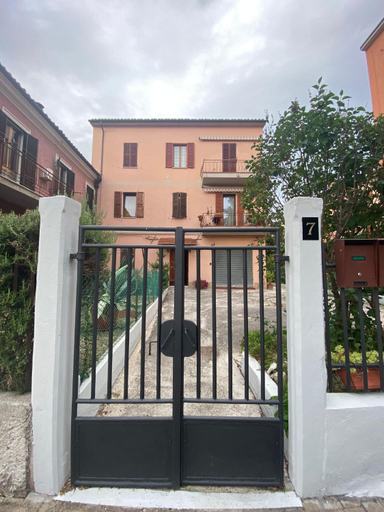 Others 5, ROBHOUSE, Ancona