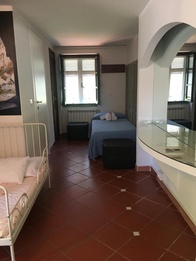 Others 4, B&B Il Portico, La Spezia