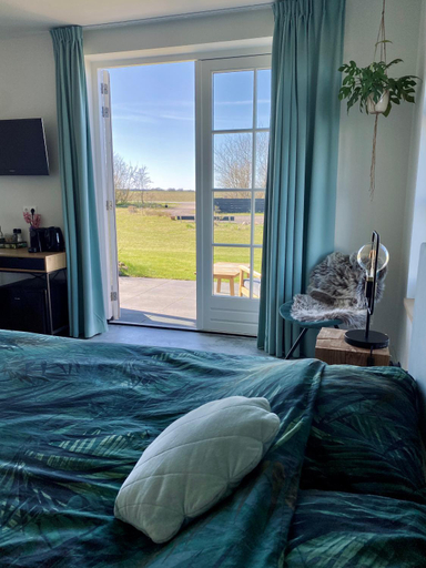 Bedroom 2, Bed no breakfast de Kapitein, Texel