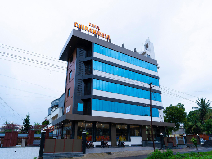 Others 5, Hotel Chiranjeevi, Kolhapur