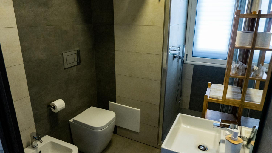Others 3, B&B Montrabu, Cagliari