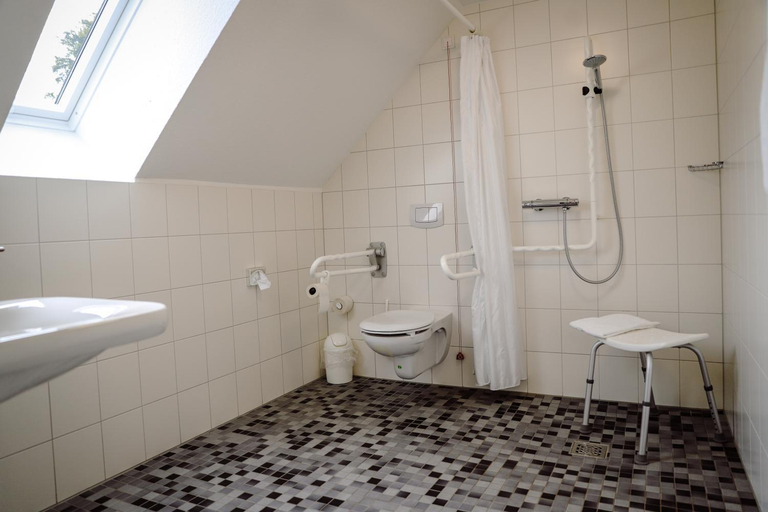 Bathroom 2, St. Bonifatius, Hochsauerlandkreis