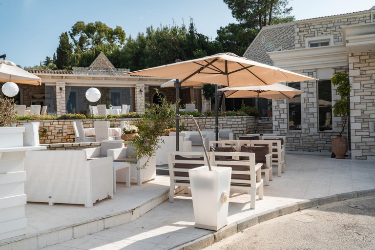 Food & Drinks, Pyramid City Villas, Ionian Islands