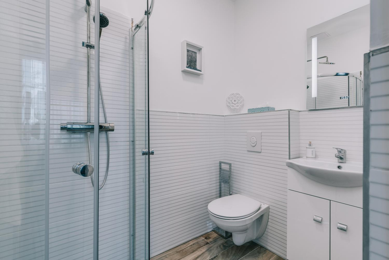 Bathroom 4, Villa17, Tapolca