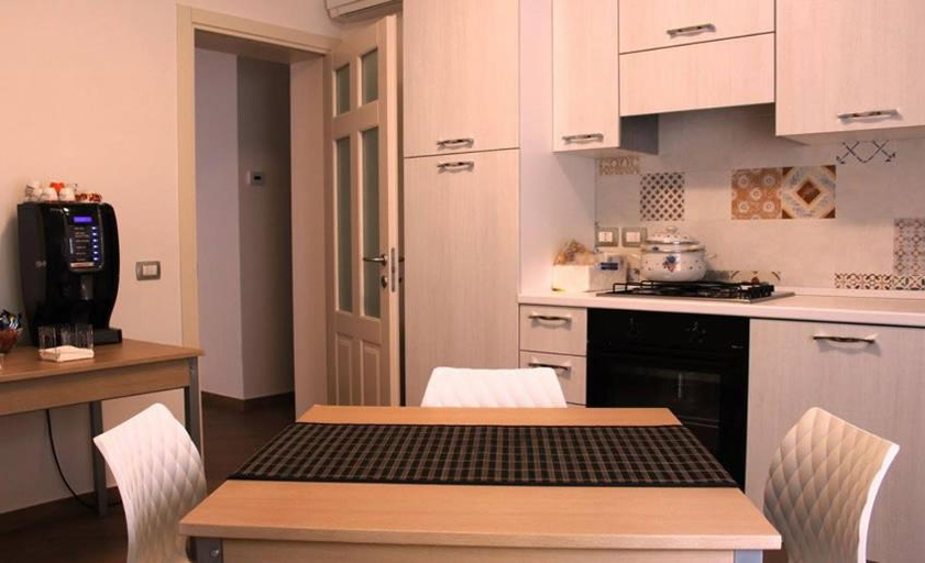 Others 3, B&B Al Viale, Macerata