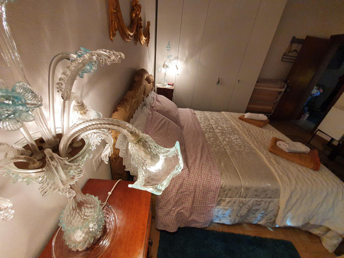 Others 2, B&B Chez Elisabeth, Padua