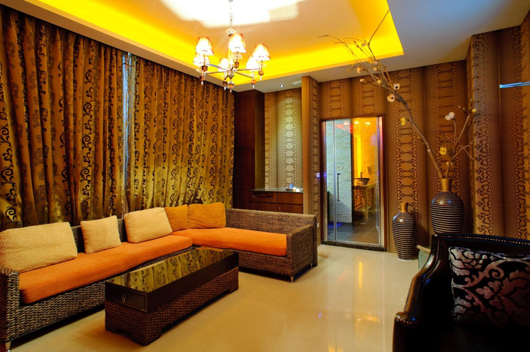 Others 5, Zhen 13 Villa Motel, Tainan