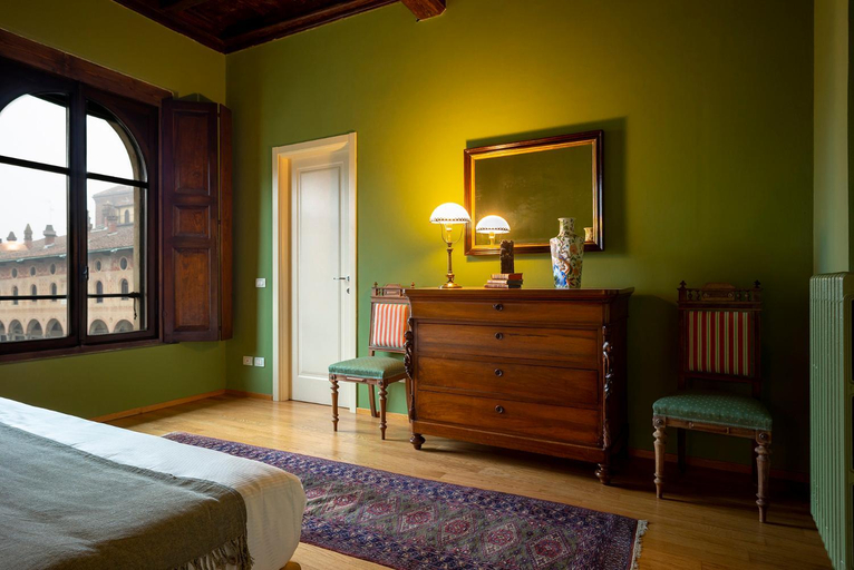 Bedroom 16