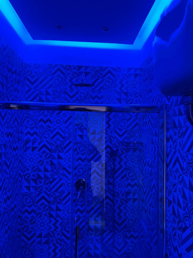 Others 5, B&B Rial, Napoli