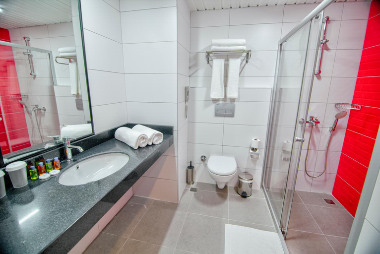 Bathroom 5, Ramira City Hotel - Adult Only (16+), Alanya