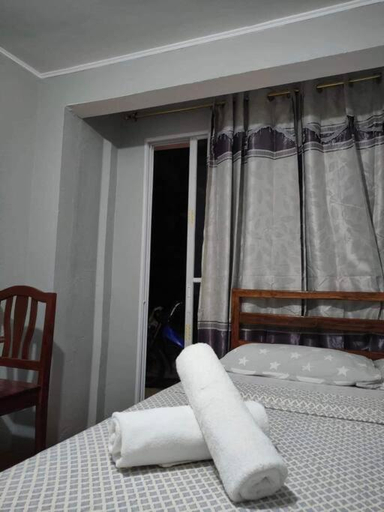 Others 5, Cardo's Front Beach Room, General Luna