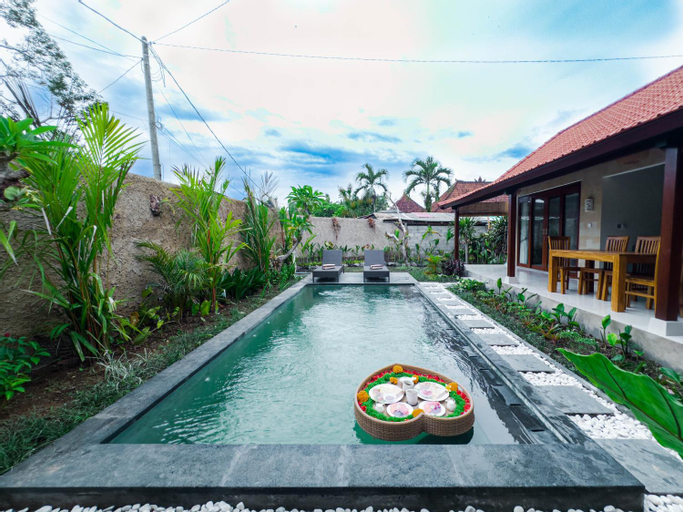 Swimming Pool 2