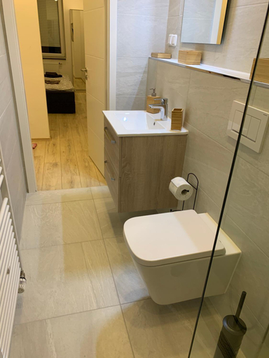 Bathroom 3, Apartment am Zollverein -WiFi - Parking for free, Essen
