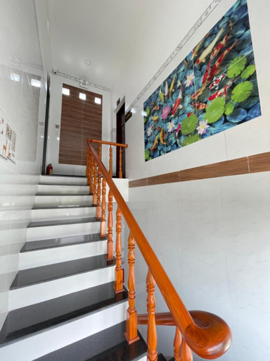 Others 5, Nha nghi Quynh Nhu, Cao Lanh