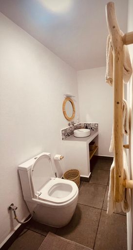 Bathroom, CHEZ ALAIN, Atsimo-Andrefana