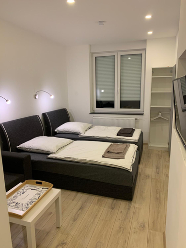 Others 4, Apartment am Zollverein -WiFi - Parking for free, Essen