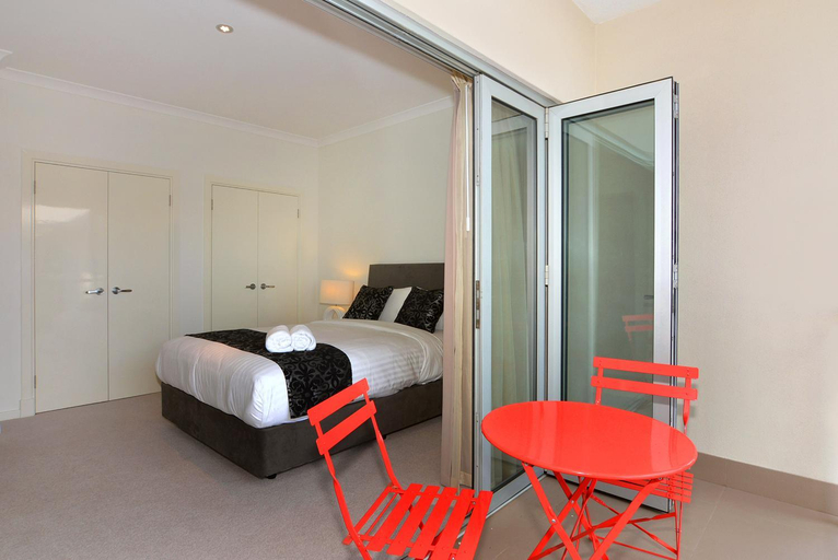 Bedroom 3, Bunbury Seaview Apartments, Bunbury