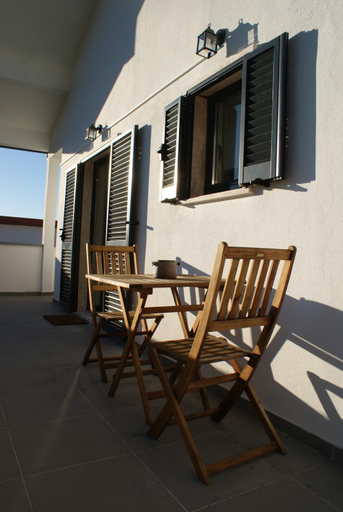 Others 2, Casa do Vale Cabo, Ourém
