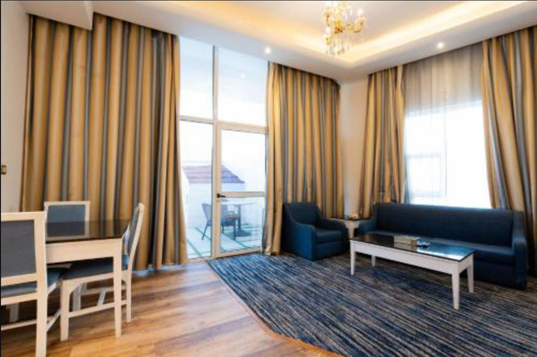 Bedroom 2, Platinum 50, Taif