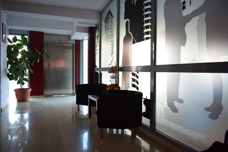Public Area 2, Hotel Corona, Drobeta-turnu Severin