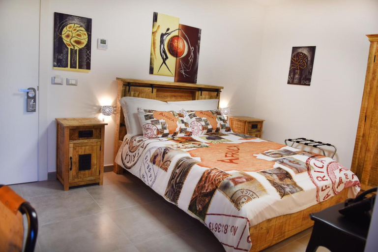 Others 5, B&B GDA, Foggia