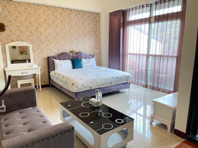 Others 2, Holiday Homestay, Taitung