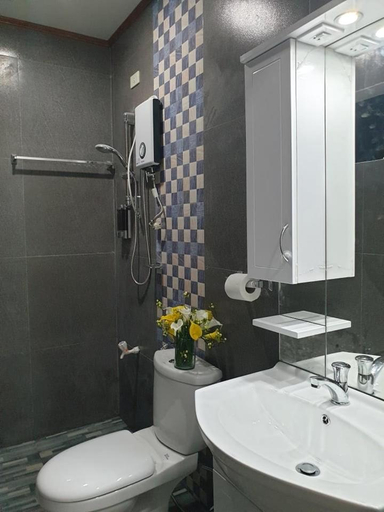 Bathroom 3, Camiguin,Kalimba de luna inn, Mambajao