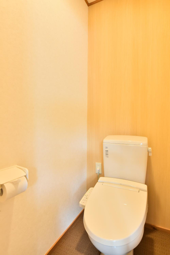 Bathroom 4
