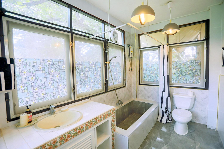 Bathroom 3, Evergreen Home with Treehouse, Pak Chong