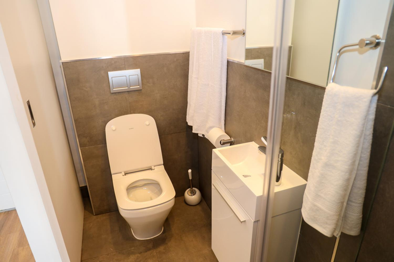 Bathroom 3, Illovo central @ Sandton, City of Johannesburg