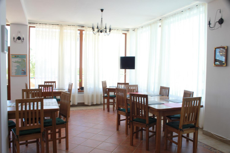 Food & Drinks 2, Casa Pescarilor, Ceamurlia De Jos