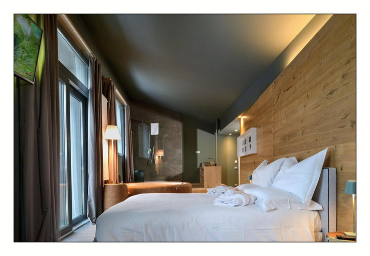 Bedroom 27