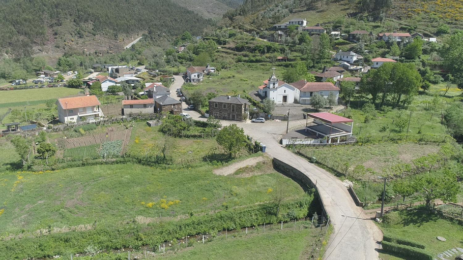 Others 4, Casa do Adro-Passadicos do Paiva Arouca, Arouca