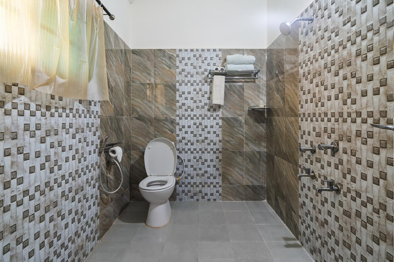 Bathroom 2, Hatti Eden, Mysore