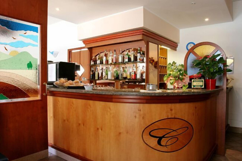 Food & Drinks 5, Albergo Carla, Torino